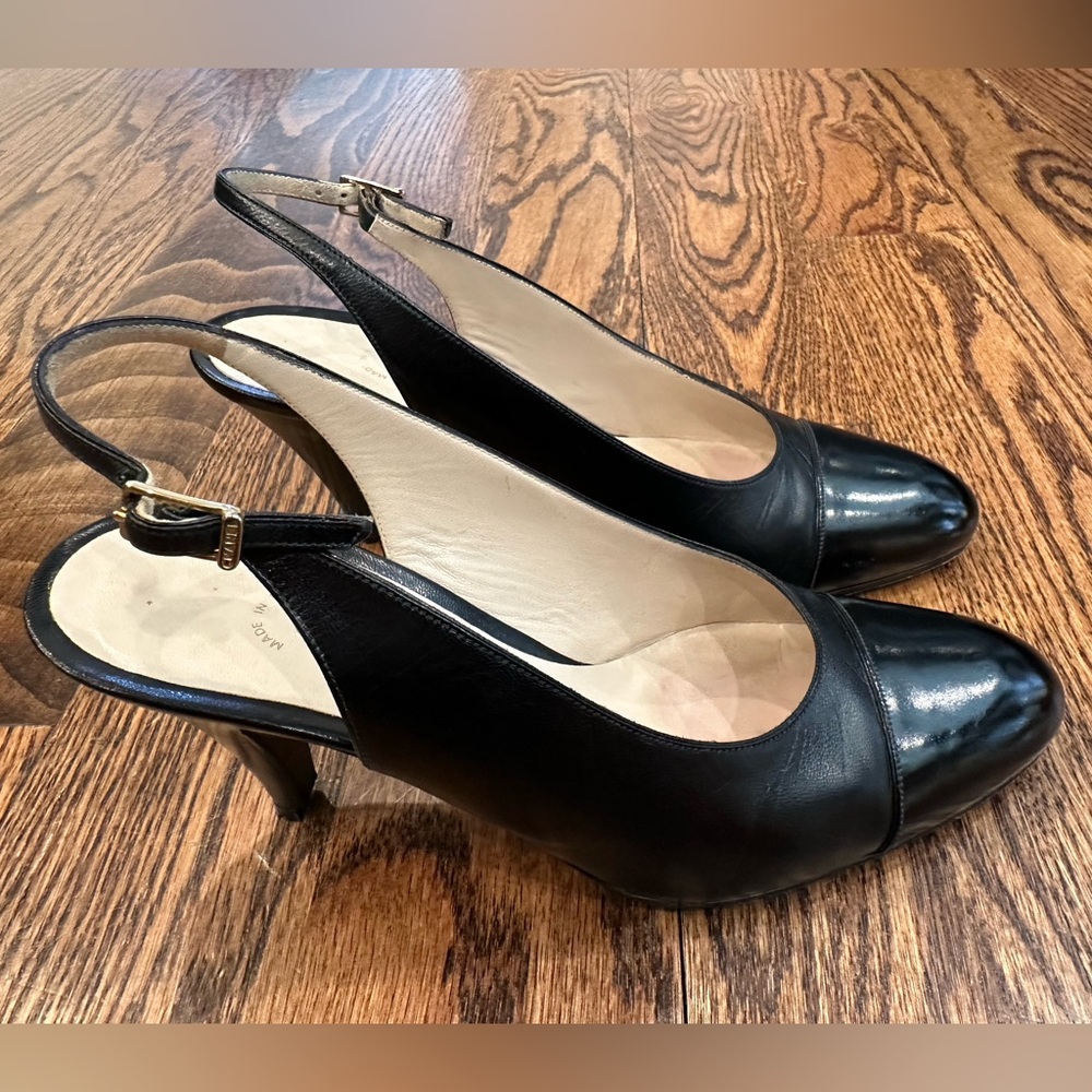 CHANEL Black Slingback Heel Pumps - Picture 2 of 11